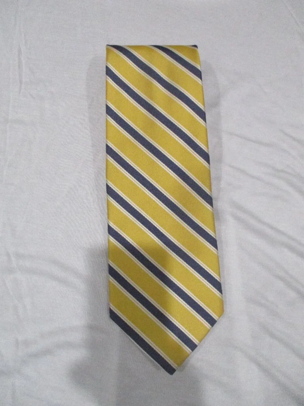 Brooks Brothers 346 Pure Silk Tie Preppy Yellow / Blue Stripe
